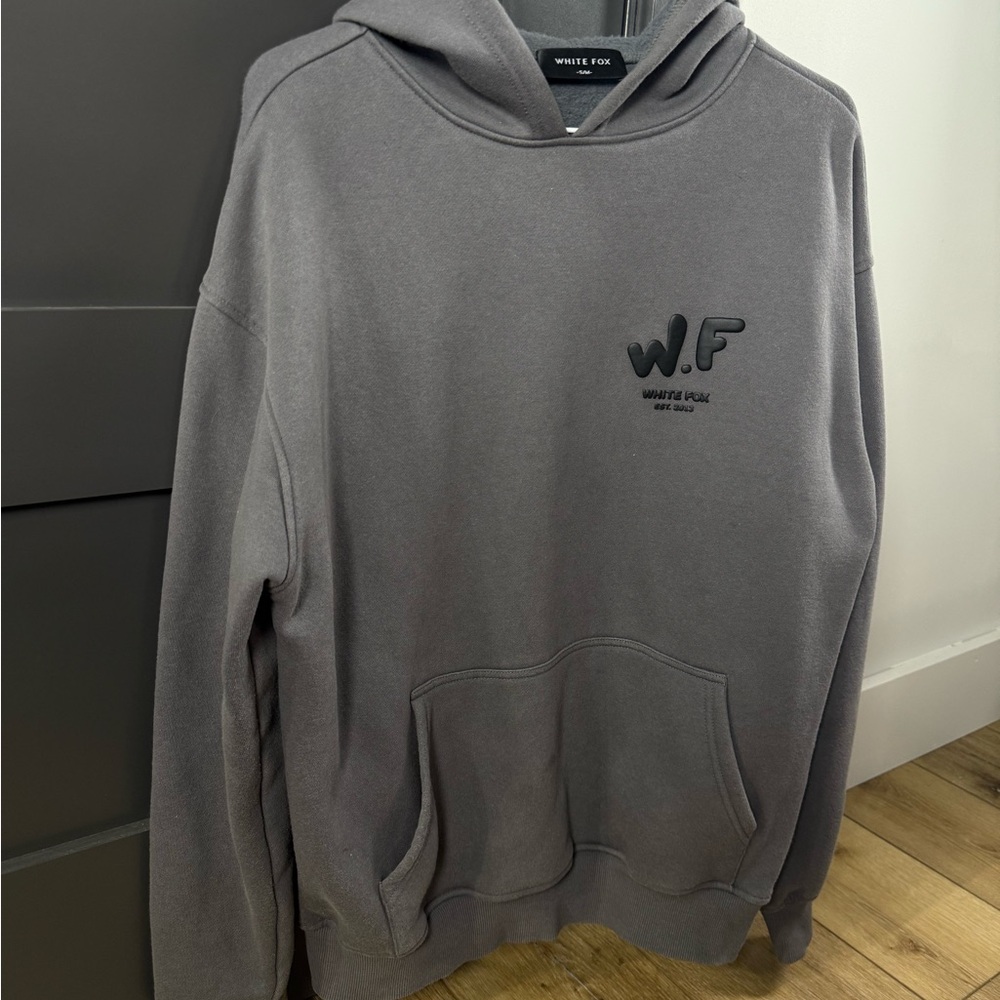White Fox Hoodie Black Puff Lettering Dark Gray Hoodie Size S/M - Picture 6 of 7